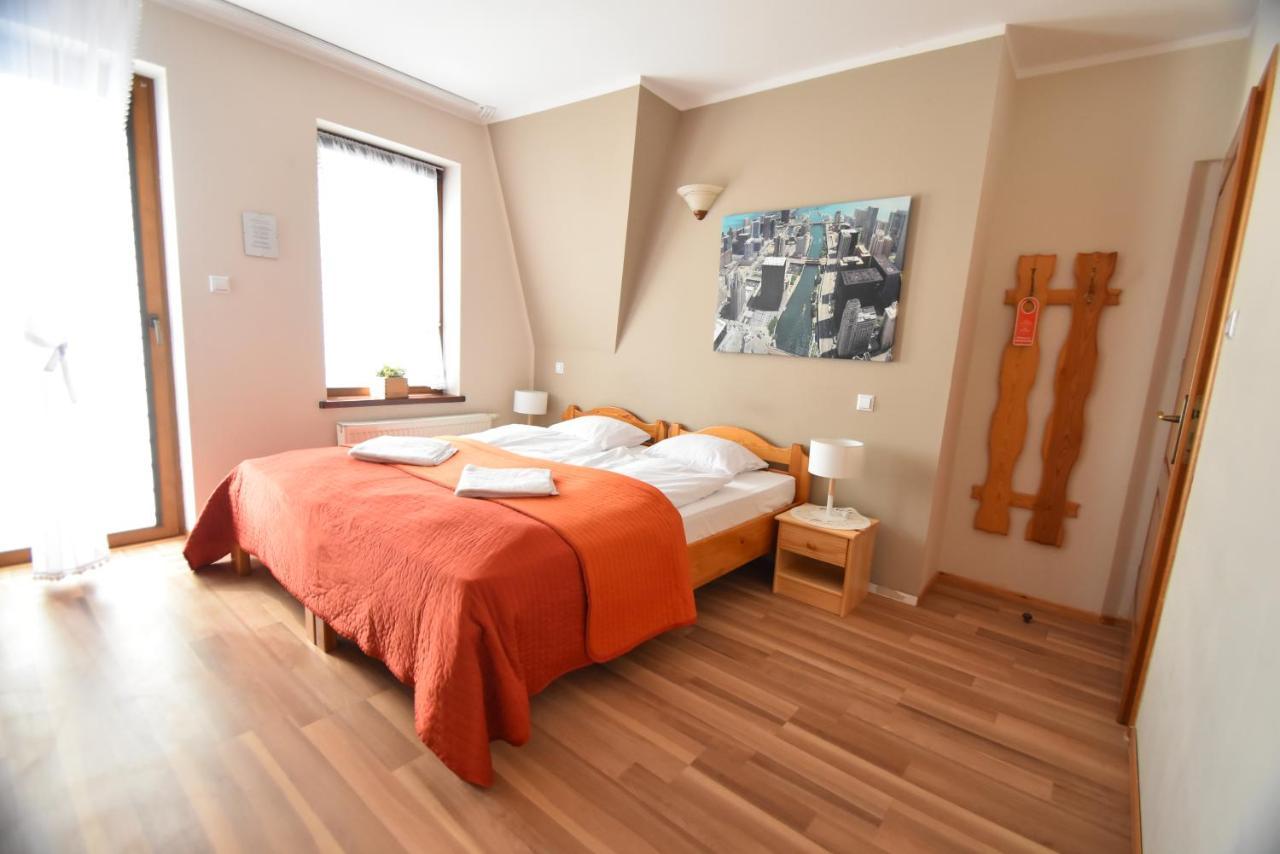 Aparthotel Mikolajki Экстерьер фото